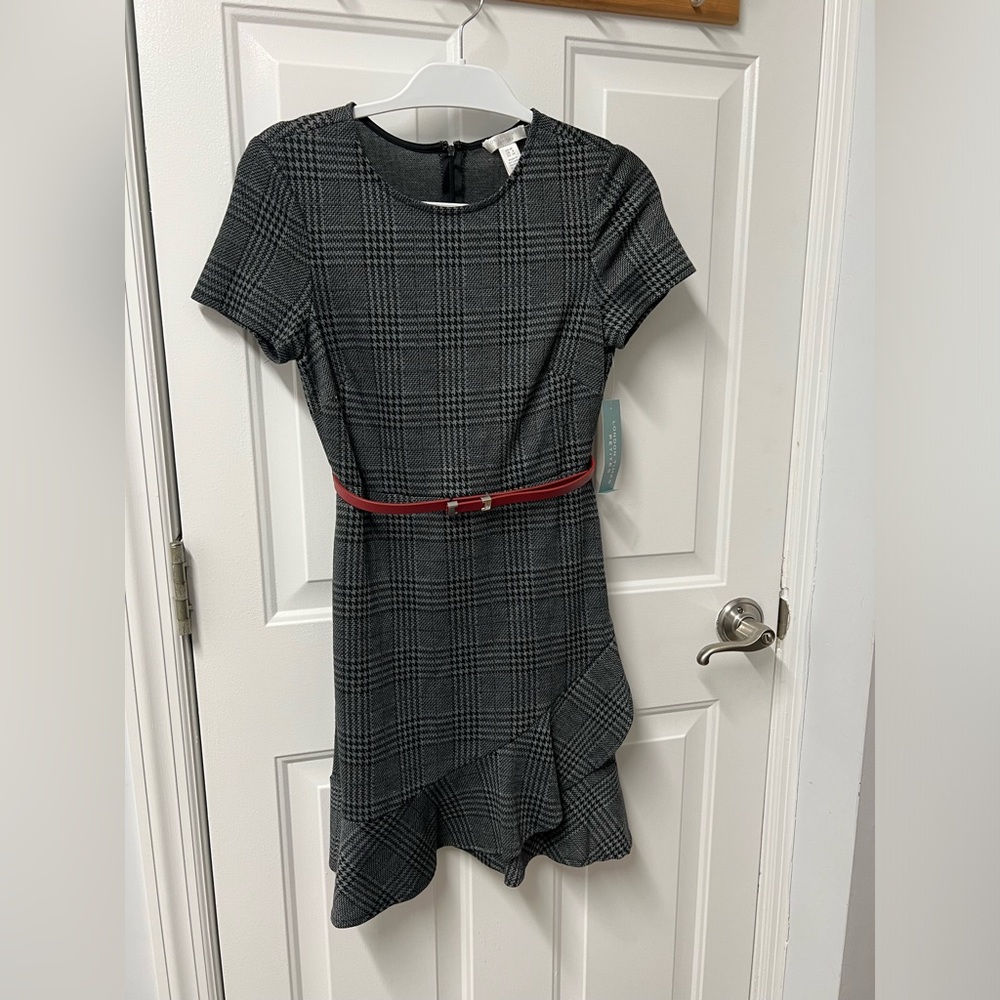 LONDON TIMES GREY AND BLACK PLAID DRESS WITH RED BELT